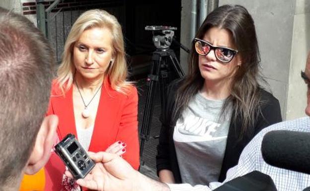 Visto para sentencia en Valladolid el caso de la custodia de un perro: «'Cachas' está sufriendo la separación»