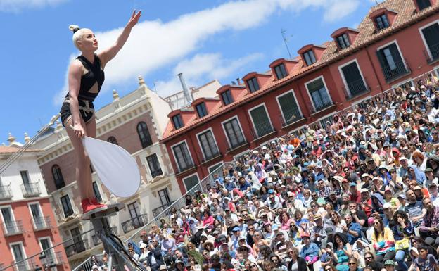 Una jornada de TAC llena de equilibrismos