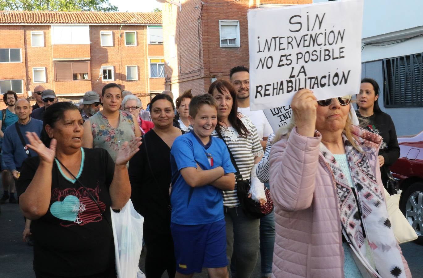 Vecinos de Pajarillos protestan por las obras del 29 de Octubre