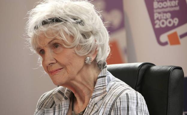 Alice Munro, la escultora de relatos