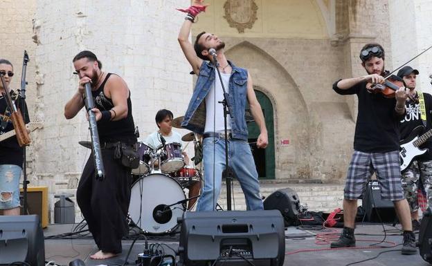 Hijos del Tercer Acorde, Free City, Silenciados y Mala Reputación, en la segunda edición de Laguna de Duerock