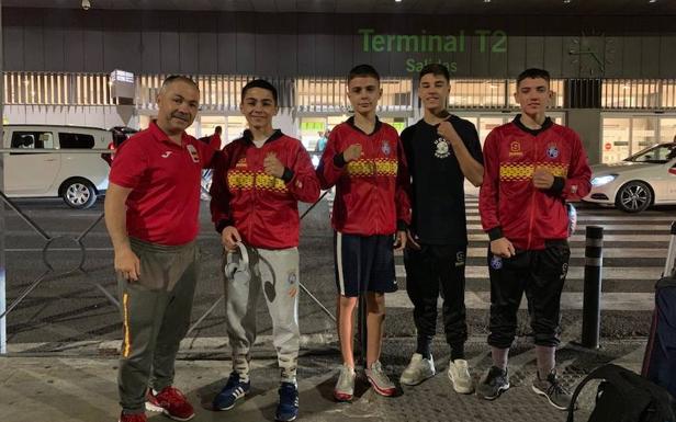 Dos júniors del CBValladolid, con el equipo nacional en un torneo en Hungría