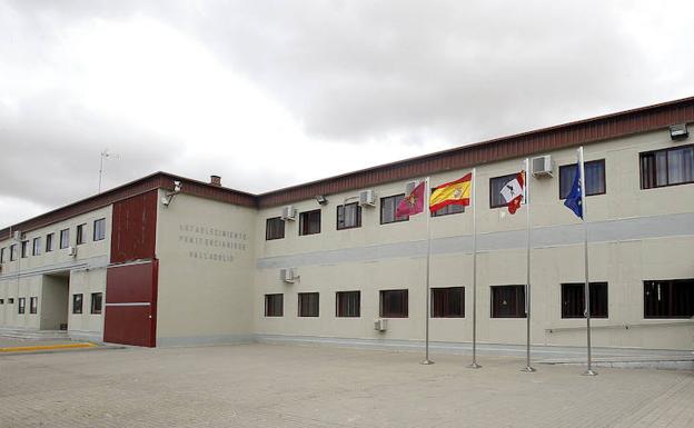 Solo una médico atiende a los 400 reclusos de la cárcel de Valladolid tras jubilarse otros cinco
