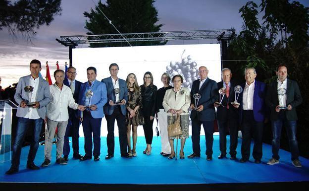 Protos ensalzó a los pioneros de la DO Ribera del Duero al recibir el su Envero de Honor