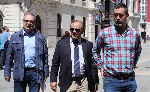 Las alcaldías de Palencia y Burgos ponen hoy a prueba el preacuerdo PP-Cs en la comunidad