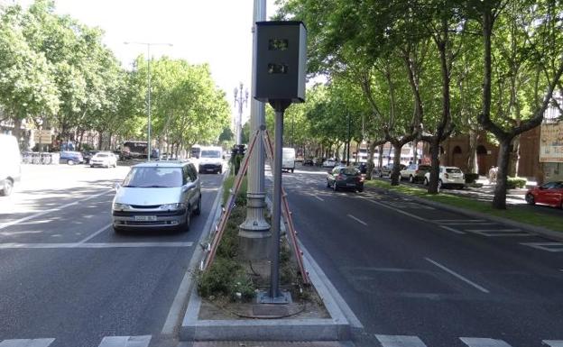 La sustitución de seis viejos radares de velocidad eleva a doce las cámaras multicarril en Valladolid