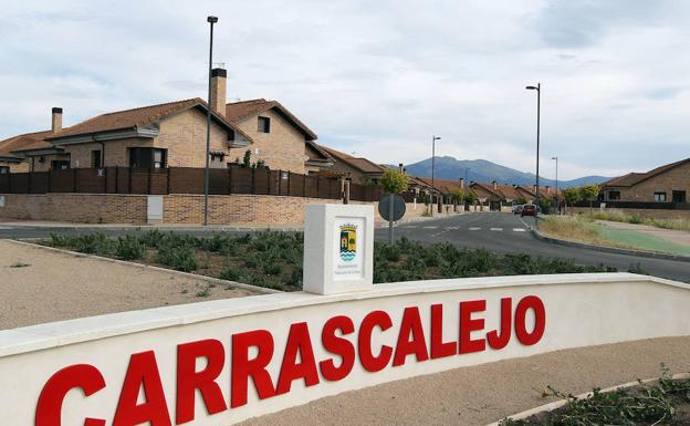 El Carrascalejo rondará la barrera de los 2.000 residentes en diez años