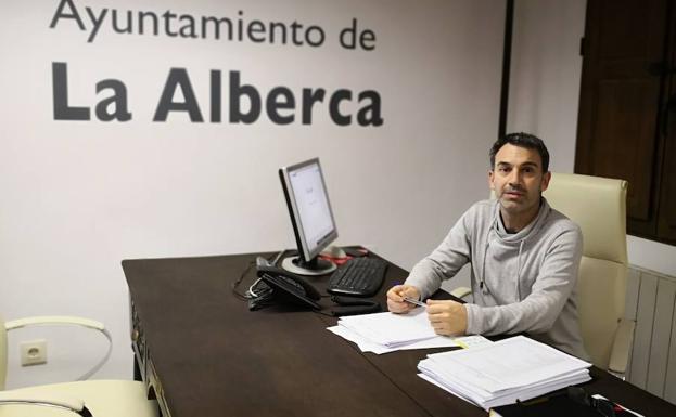 «Con la Feria del Libro el sábado completamos un fin de semana lleno de actividad en La Alberca»