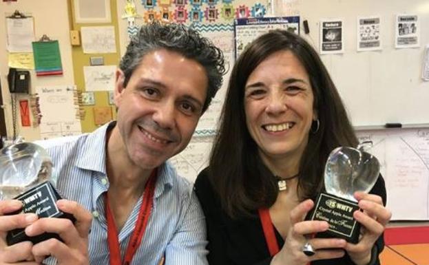 Dos antiguos alumnos de la UVA ganan el Crystal Apple Award Teacher of the year 2019 de Estados Unidos