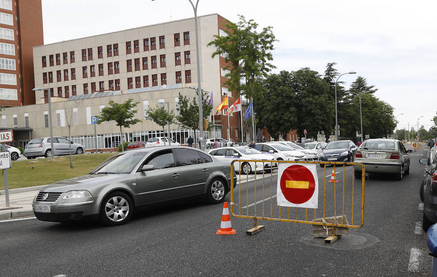 Las obras de la rotonda complican el acceso al Hospital Río Carrión