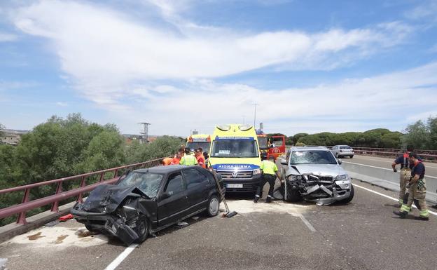 El hombre fallecido en Valladolid tras una colisión frontal circulaba en sentido contrario