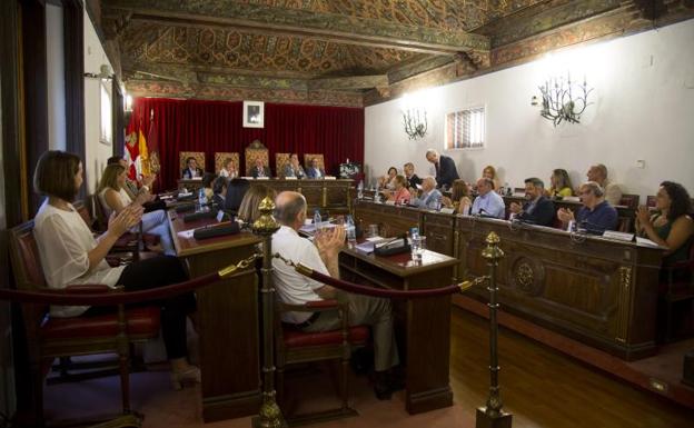 La Diputación de Valladolid cierra el mandato con un pleno de trámite y despedidas