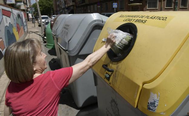 La Victoria, en Valladolid, se convierte en el barrio con mayor tasa de reciclaje de España