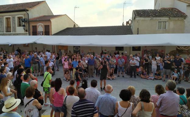 Portillo consolida la Feria del Ajo y la Artesanía como escaparate de turismo