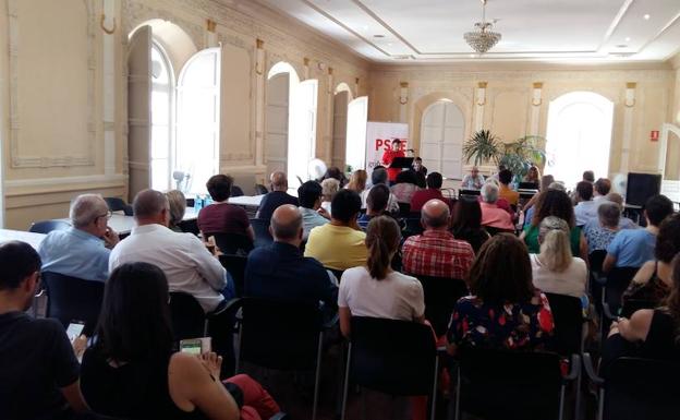 El PSOE decide reforzar su Comisión Ejecutiva Provincial