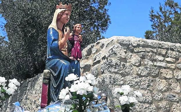 Culto y devoción en la procesión de la Virgen de Serosas de Montealegre