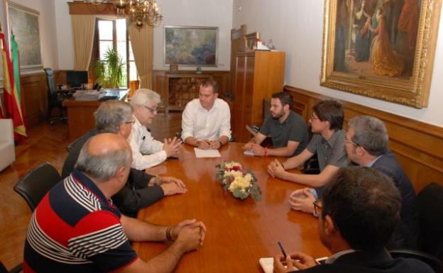 La Diputación solicitará fondos europeos para apoyar el empleo juvenil en el medio rural