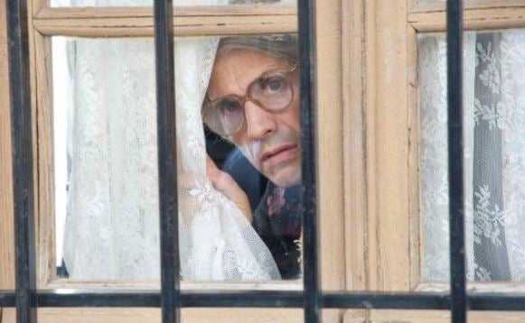 La Guardia Civil alerta del peligroso efecto 'Vieja del visillo'