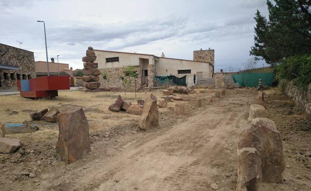Arranca en Morille el PAN previo con la creación del 'Jardín poético' de Javier Seco