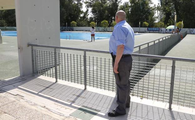 Un agente de seguridad vigilará las piscinas del Sotillo y del Monte en Palencia hasta fin de temporada