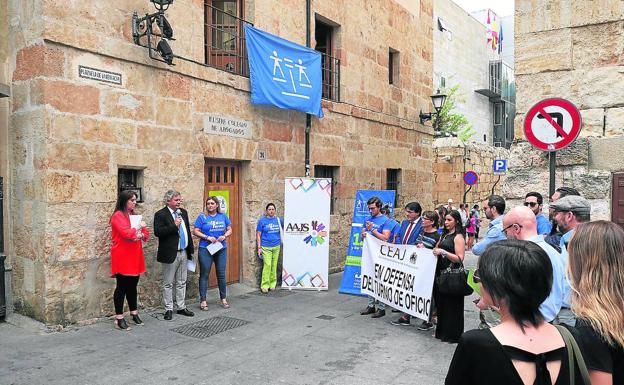 Más de 4.300 personas solicitaron la ayuda de la justicia gratuita en 2018 por falta de recursos en Salamanca