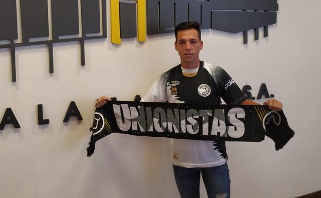 Álvaro Romero, en su estreno con Unionistas: «Soy rápido, hábil, vertical y creo que tengo gol»