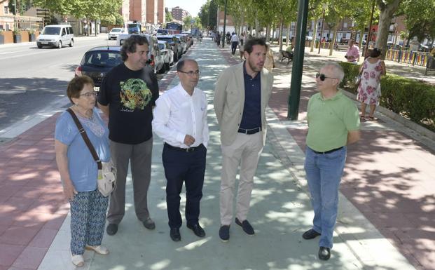 La avenida de Palencia de Valladolid suma 270 metros de carril bici