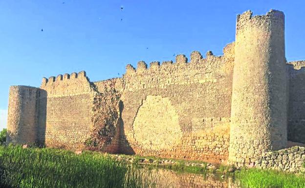 Urueña recuperará la esencia de su castillo con la restauración de una de sus torres