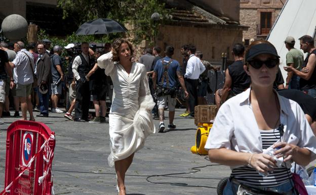 Irene Escolar rueda en Segovia 'Dime quién soy', adaptación del 'best seller' de Julia Navarro