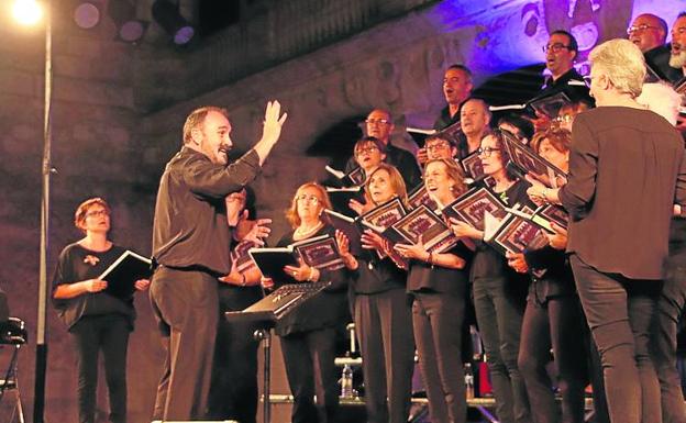 'Asi cantan las corales' lleva a Cuéllar a la Joven Orquesta de Stoneleigh