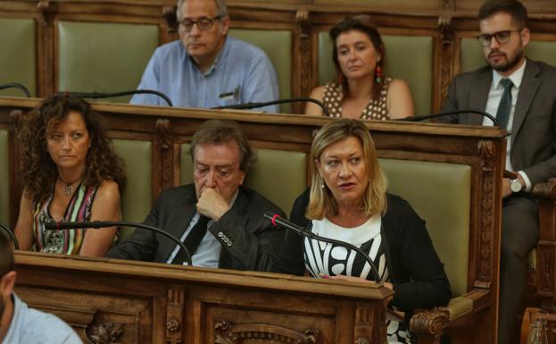 De Santiago Juárez clava la primera cuña en el equipo de Gobierno: «Puente no necesita a VTLP para ser alcalde»