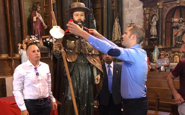 Alcazarén honra a Santiago Apóstol con misa, procesión, pregón, bailes regionales y verbena