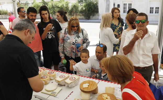 Frómista celebrará este domingo su popular Feria del Queso
