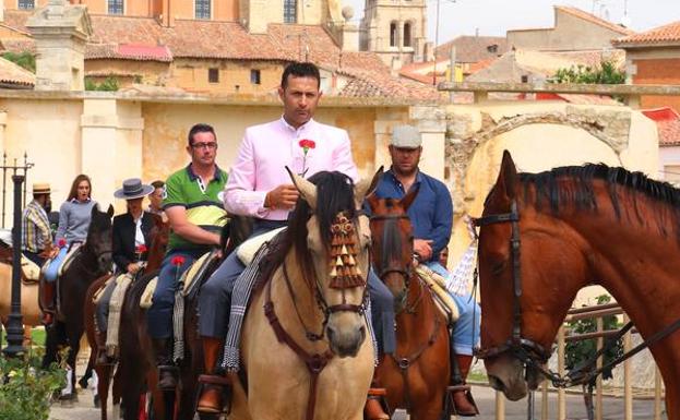 Rioseco recuerda a Ángel Peralta