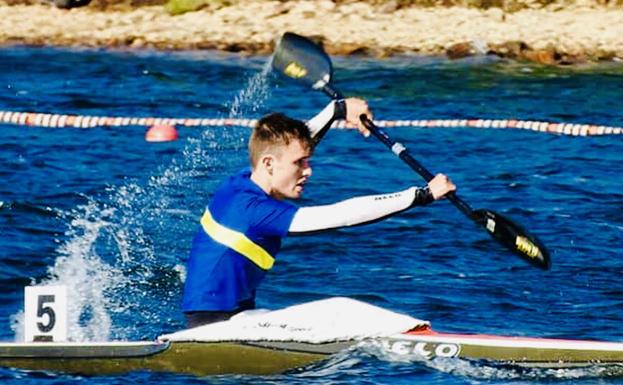 Marcos Caballero, del Cisne, campeón de España cadete de 1000 metros en pista