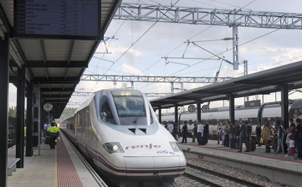 Renfe cancela más de 700 trenes en plenas vacaciones