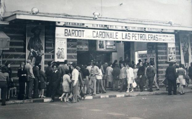 El Cine Roxy de Valladolid, un coliseo elegante y moderno