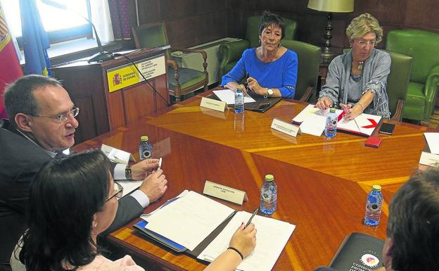 La reducción de ventas de automóviles lastra las exportaciones, según el Icex