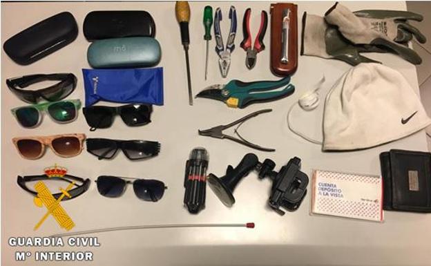 Detenido un joven acusado de robar en 17 coches e intentarlo en fincas agrícolas de Tudela