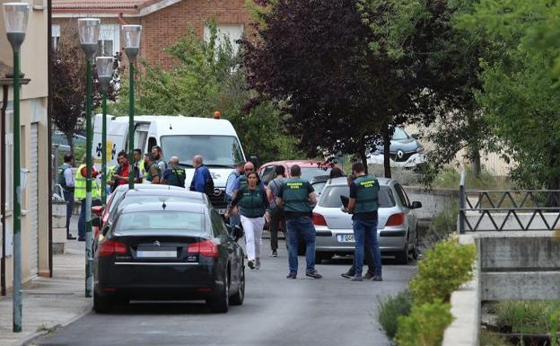 El joven que fue disparado por su padre en Villagonzalo permanece con ventilación mecánica en la UCI