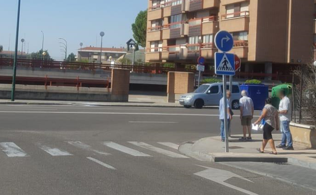 En este punto de Valladolid denuncian a un conductor, como mínimo, cada día