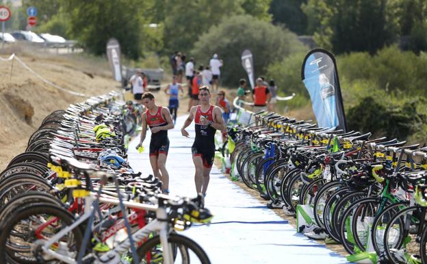 Jaime Izquierdo  y Elena Díez reinan en Astudillo