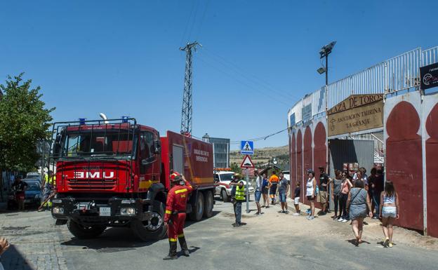 «Esta salvajada no se ha producido por sí sola», afirma el consejero de Medio Ambiente sobre el incendio de La Granja
