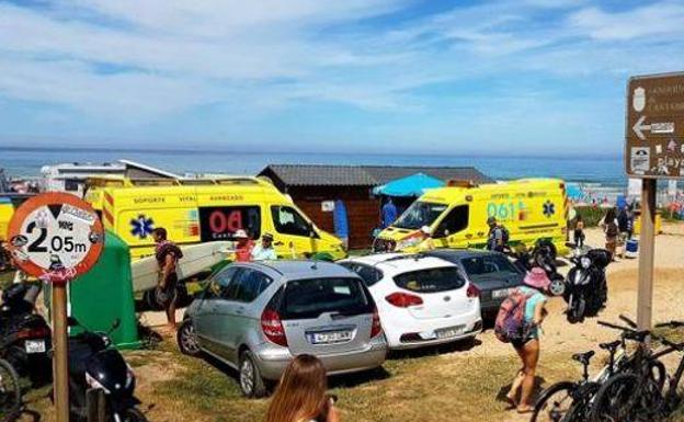 Muere un bañista vallisoletano de 73 años en la playa de Merón, en San Vicente de la Barquera