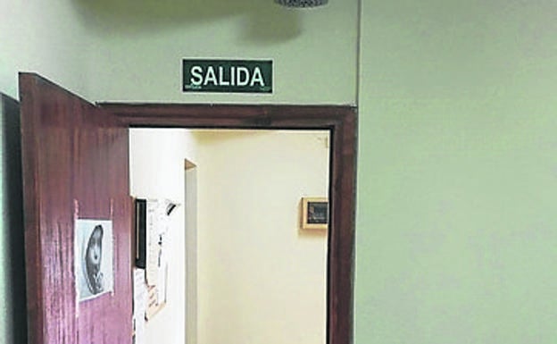 Roda de Eresma se queja de esperas de hasta tres horas en el consultorio médico