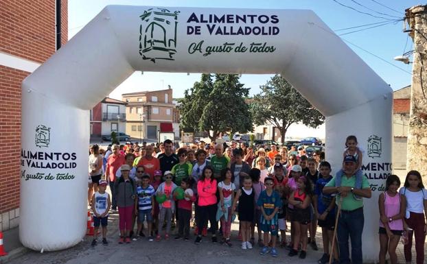 Más de 350 participantes en la III Marcha contra el Cáncer de Miguel y Santiago del Arroyo