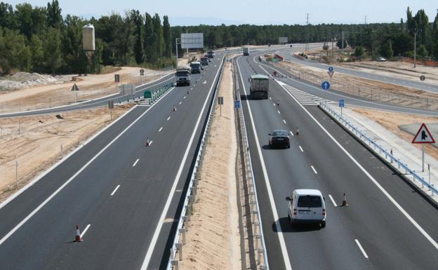 La propuesta de cobrar peaje en las autovías supondría pagar 1,36 euros de Segovia a Cuéllar