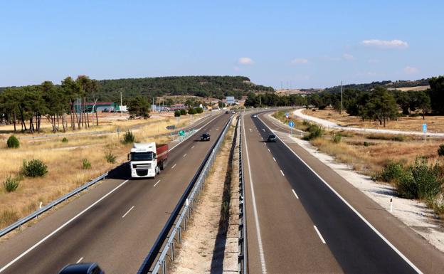 Beatriz Escudero pide al Gobierno que explique si se pagará peaje en la circunvalación de Segovia y la autovía de Pinares