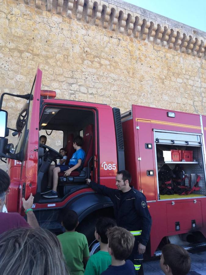 Exhibición de los Bomberos en Torrelobatón