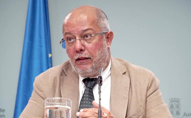 Igea señala que Orejana «no tiene más deseo» que él de que se aclare el proceso de primarias